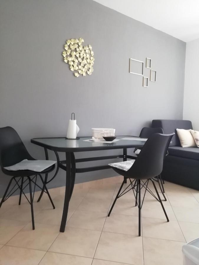 Apartments 4 Me Trogir Exterior foto