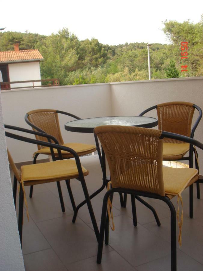 Apartments 4 Me Trogir Exterior foto