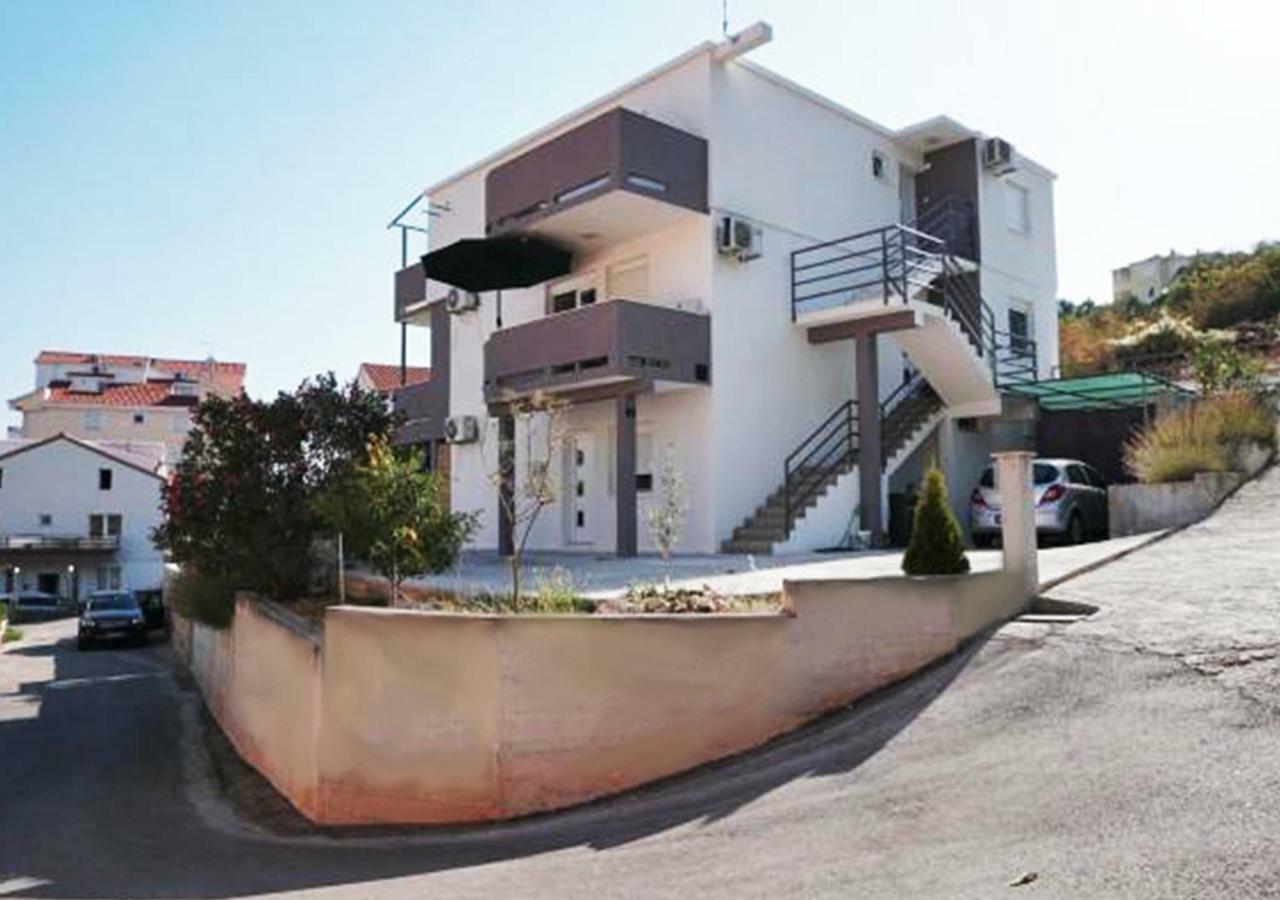 Apartments 4 Me Trogir Exterior foto